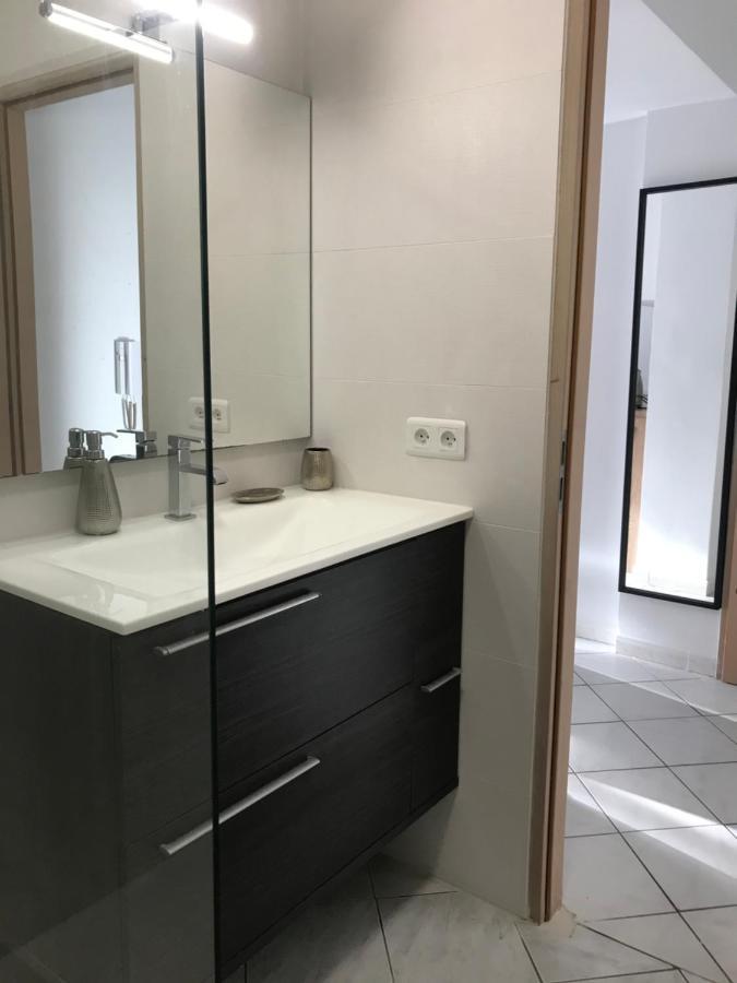 Appartement Confortable Pres De La Plage Catalane Et Pharo マルセイユ エクステリア 写真